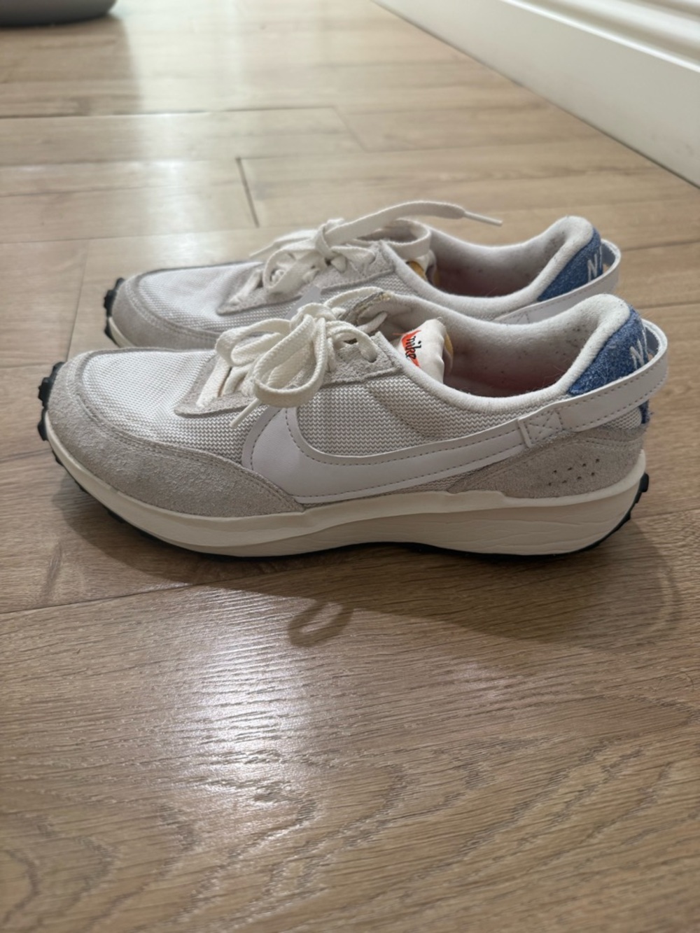 NIKE Waffle Debut Vintage White and Blue 8.5